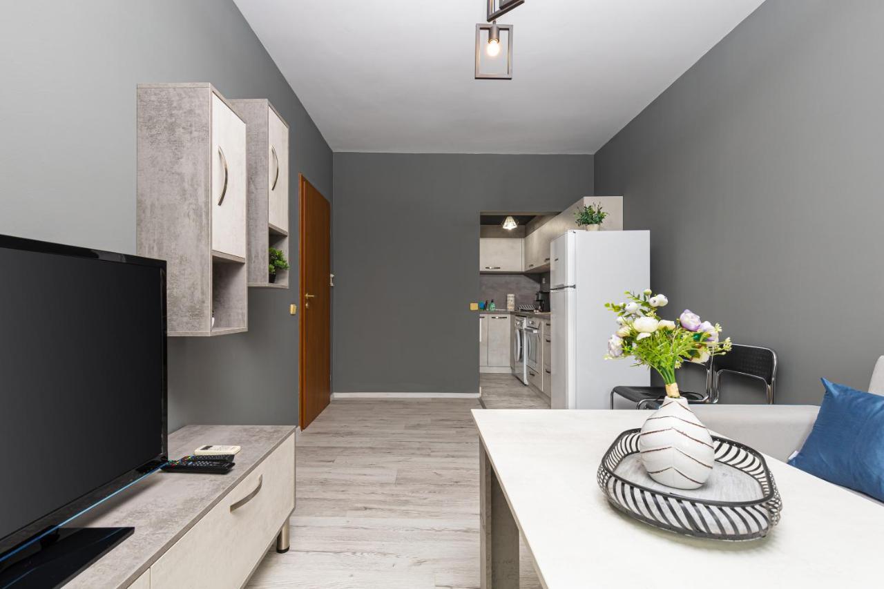 Modernly-Designed 1Bd Apartment With A Nice Terrace Filibe Dış mekan fotoğraf